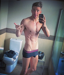 Sexy Model River Gay Tube 608b2d4956d8e.png
