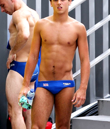 Speedo Bulge Twinks Gay Tube 608dfdf1caa72.jpg