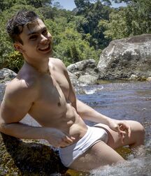 Gay Tube Speedos Sexy muscular  608e127d5aca7.jpg