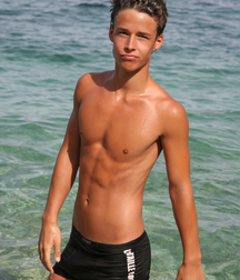 Wall Favorites Twinks Hung Gay Tube 608f1c8d24bf9.png