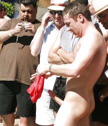 Public Naked Guys Twink Tube 60907cee729b2.jpg