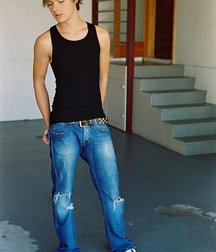 GayBoysTube Sexy Jeans Guys 6091be7e2ef2a.jpg