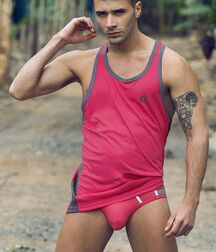 Speedo Bulges Boys Porn 60933007d01a9.jpg