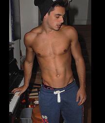 Handsome Chris Gay Tube 60935dac4ba4c.jpg