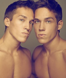 Hot Twin Models Gay Tube 609c859b5adc1.jpg