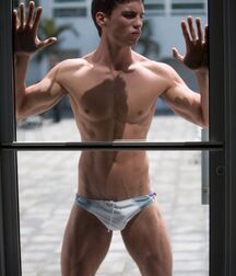 Speedo Guys shirtless gay tube 60a2d1930bab8.jpg