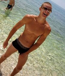 Sexy Twink Hunk Bulges Tube Gay 60a3d462c183e.jpg