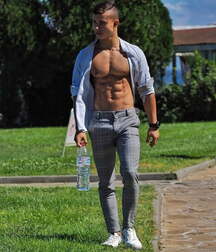 Sexy Bulges Guys GayBoysTube 60a4028203f24.jpg