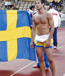 Sexy Bulges Guys GayBoysTube 60a402922d127.jpg