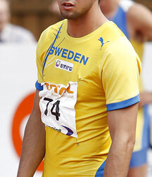 Sexy Bulges Hunk GayBoysTube 60a437f35b7d1.jpg