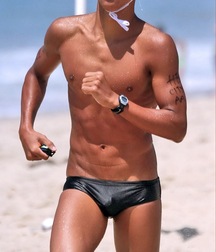 Gay Tube Sexy Skimpy Speedos 60a5b62ad75ff.jpg