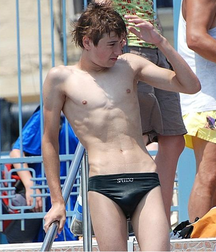 Summer Speedos Twink Tube Gay 60aafa3e93c7d.png