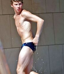 Twink Speedos handsome gay tube 60c4dac770ebb.jpg