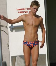 Twink Speedos handsome gay tube 60c4daeaed7f1.jpg