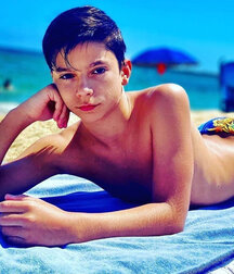 Speedo Guys Twink Tube shirtless  60d162324df6e.jpg
