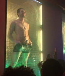 Public Naked Gays Boys Porn 60d28395ac050.jpg