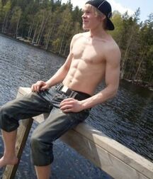 Gay Porn Wall Favorites Twinks Real Selfies 60d28d10055bf.jpg
