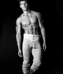 Eian Scully Gay Boys Porn 60de4fe470427.jpg