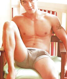 Twink Tube Sexy Underwear Guys bulges 60e3320beb23e.jpg