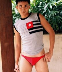 Hot Red Guys 60f5cc2938d26.jpg