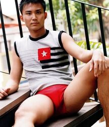 Hot Red Guys 60f5cc65eee4b.jpg