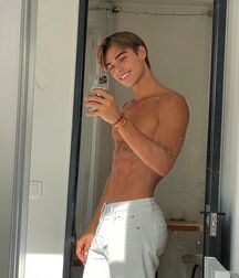 Twink Tube Sexy Jeans Guys 60f9f03a15854.jpg