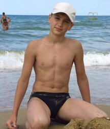 Speedo Guys Twink Tube athlete  60fc1d9d39999.jpg