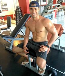 Oiled & Shirtless Olympian 60fc443a3794e.jpeg