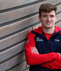 Matty Lee Olympic Gold 60ff7e0d19ca8.jpg