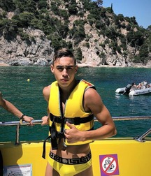 Sexy Yellow Gay Porn Tube 610730339202c.jpg
