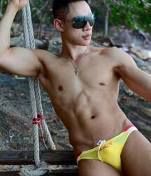 Sexy Yellow Gay Porn Tube 61073037f2d8a.jpg
