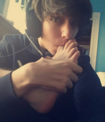 Sexy Feet boys porn fetish 6107ff358a2b5.png