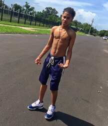 Shorts Guys Twink Tube 610b52332110c.jpg