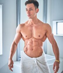 Sexy Towel Guys Twink Tube athletic 610ec2523cc9b.jpg