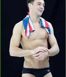Fantastic Tom Twink Tube 610f16bca4729.jpg