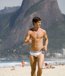 Sexy Brazil Speedos Twink Tube 61106b5b9e14f.jpg