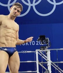 Sexy Blue Speedos Twink Tube 61157c8b7da34.jpg