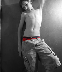 Jeans Twink Tube muscular  6119a860945ce.png