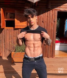 Shirt Lifter Twinks Tube Sexy 6123b91a081f5.jpg
