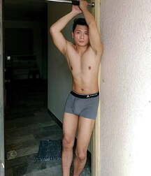 Sexy Underwear Guys muscular bulge 6127102e9ae34.jpg