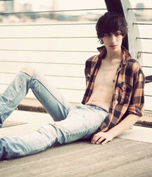 Sexy Jeans Twink Tube Boys 613b9f375aaa6.jpg