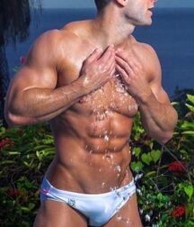 Wet Sexy Guys Twink Tube 613f5219e5eed.jpg