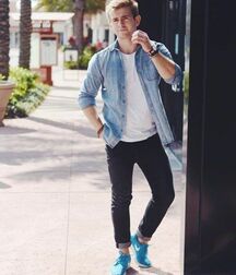 Sexy Sneaker Guys Twink Tube handsome 61424729da3a1.jpg