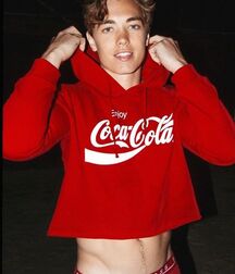 Sexy Red Speedos Twink Tube 6144e7c155ada.jpg