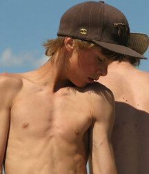 Sexy Lids Twinks Porn 61450a3734c0f.jpg