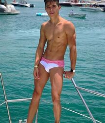 Speedo Twinks Hunks shirtless athlete 61461145034c5.jpg