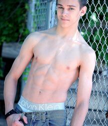 Cute Sexy Sagger Twinks Gay Porn 61466b6874565.jpg