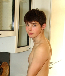 Twink Tube Handsome Faces good-looking boys 6148c2853c4bd.jpg
