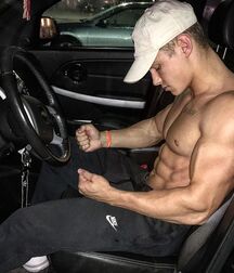 Handsome Muscular Colton Gay Porn 6149e4d158d4e.jpg