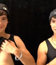 Aston Twin Twinks Gay Porn 614cfa12537e5.jpg